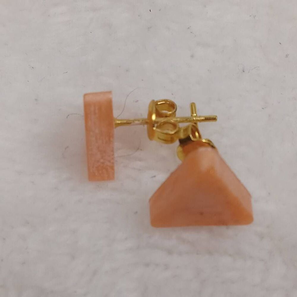 5/$25 Coral resin triangle stud earrings - Picture 3 of 5